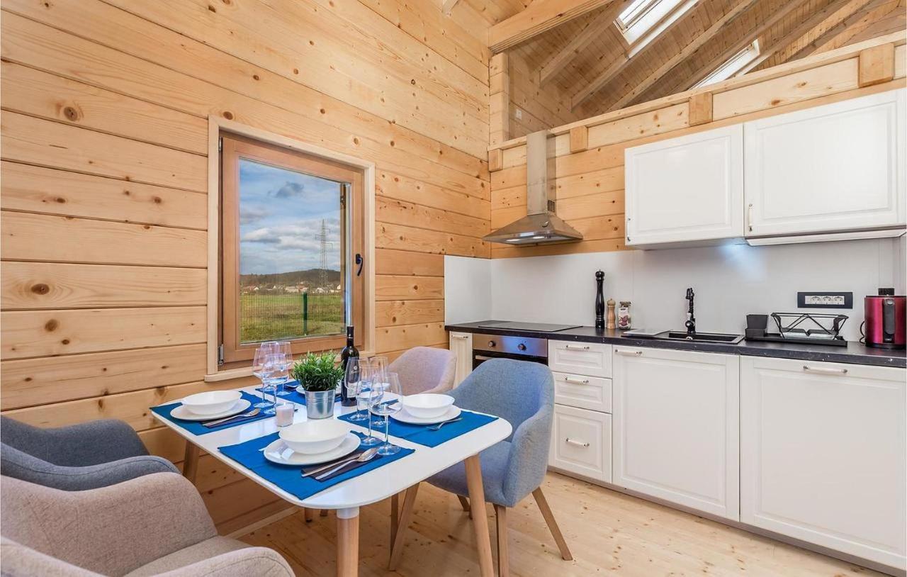 V'S Place - Wooden House With Heated Pool And Outdoor Sauna โอโทชาส ภายนอก รูปภาพ