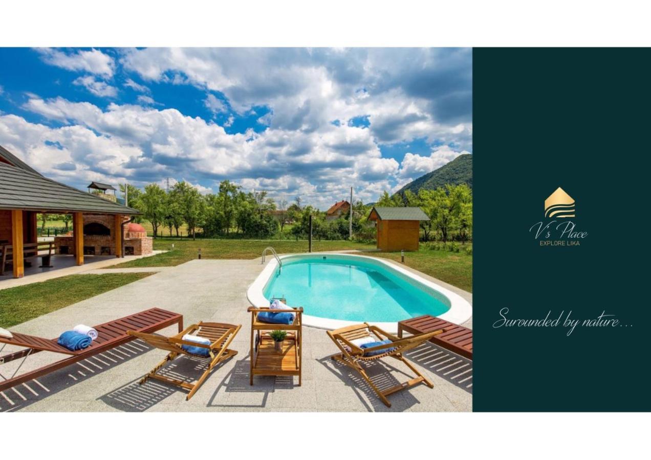 V'S Place - Wooden House With Heated Pool And Outdoor Sauna โอโทชาส ภายนอก รูปภาพ