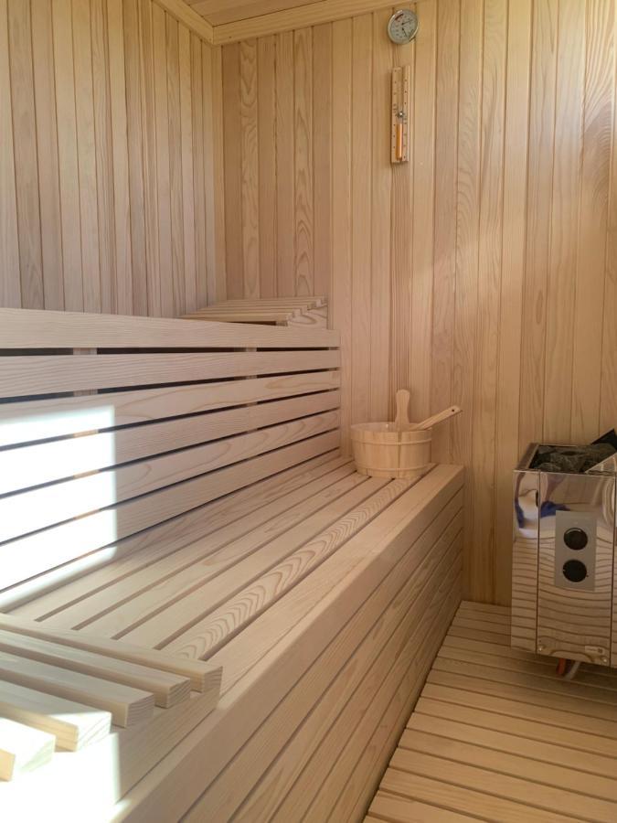 V'S Place - Wooden House With Heated Pool And Outdoor Sauna โอโทชาส ภายนอก รูปภาพ